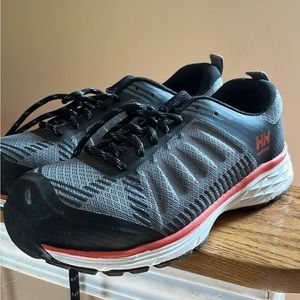 Hally Hanson steel toe